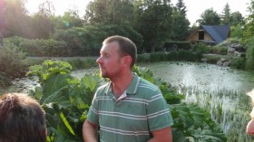 Twórca ogrodu – Jakub Kurowski. Foto: Krzysztof Tęcza