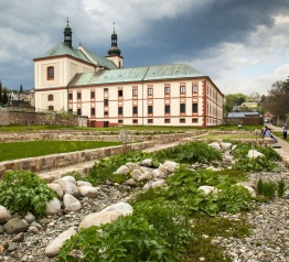 ogrod-klasztorny-wrod-najbardziej-inspirujcych-projektow-small.jpg36-small