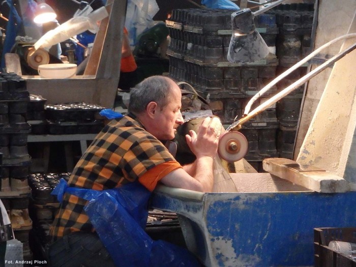 Szlifiernia kryształów w Hucie Julia w Piechowicach